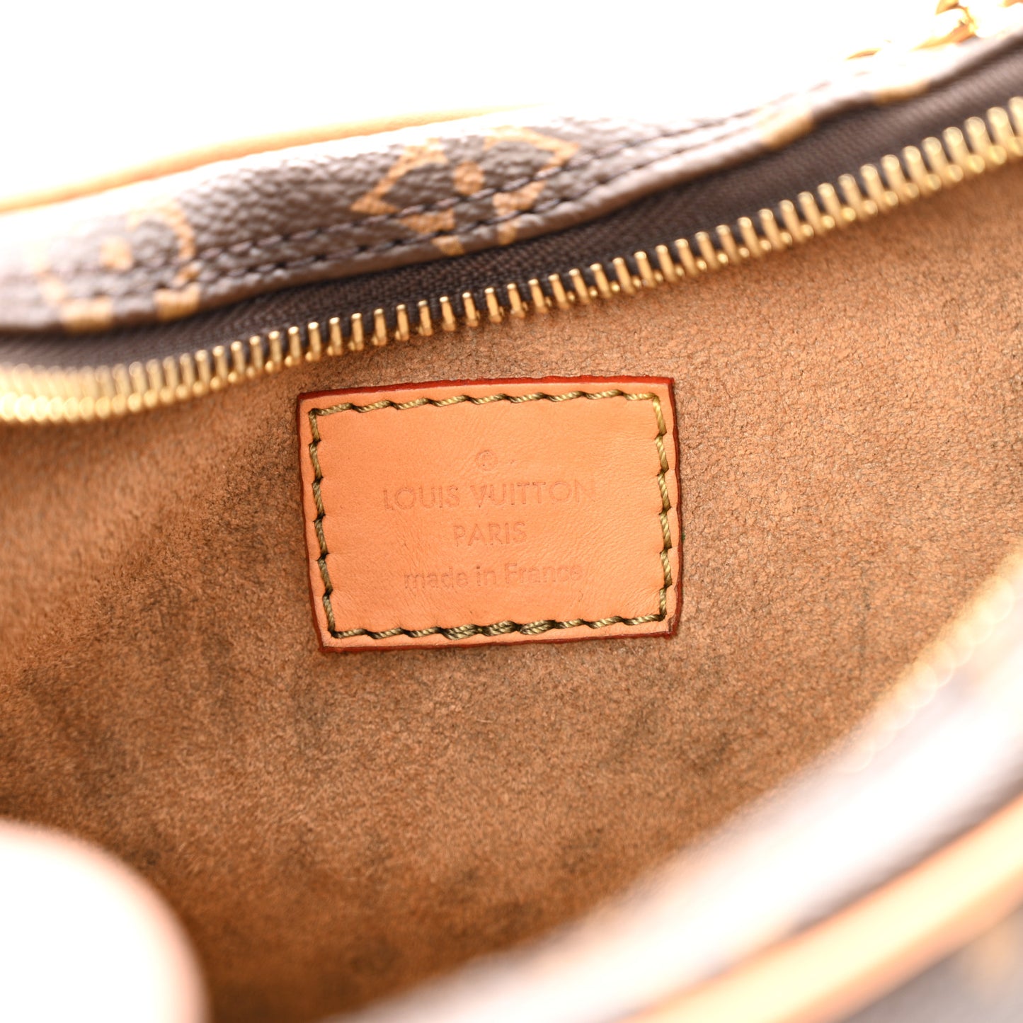 Monogram Loop