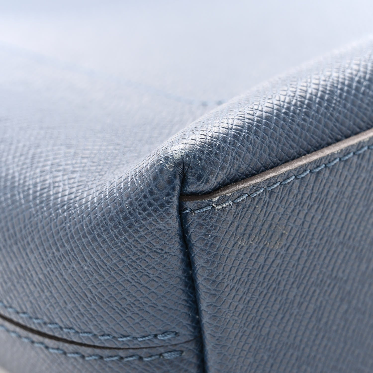 Louis Vuitton Taiga Grigori PM Messenger Ocean 12 of 12