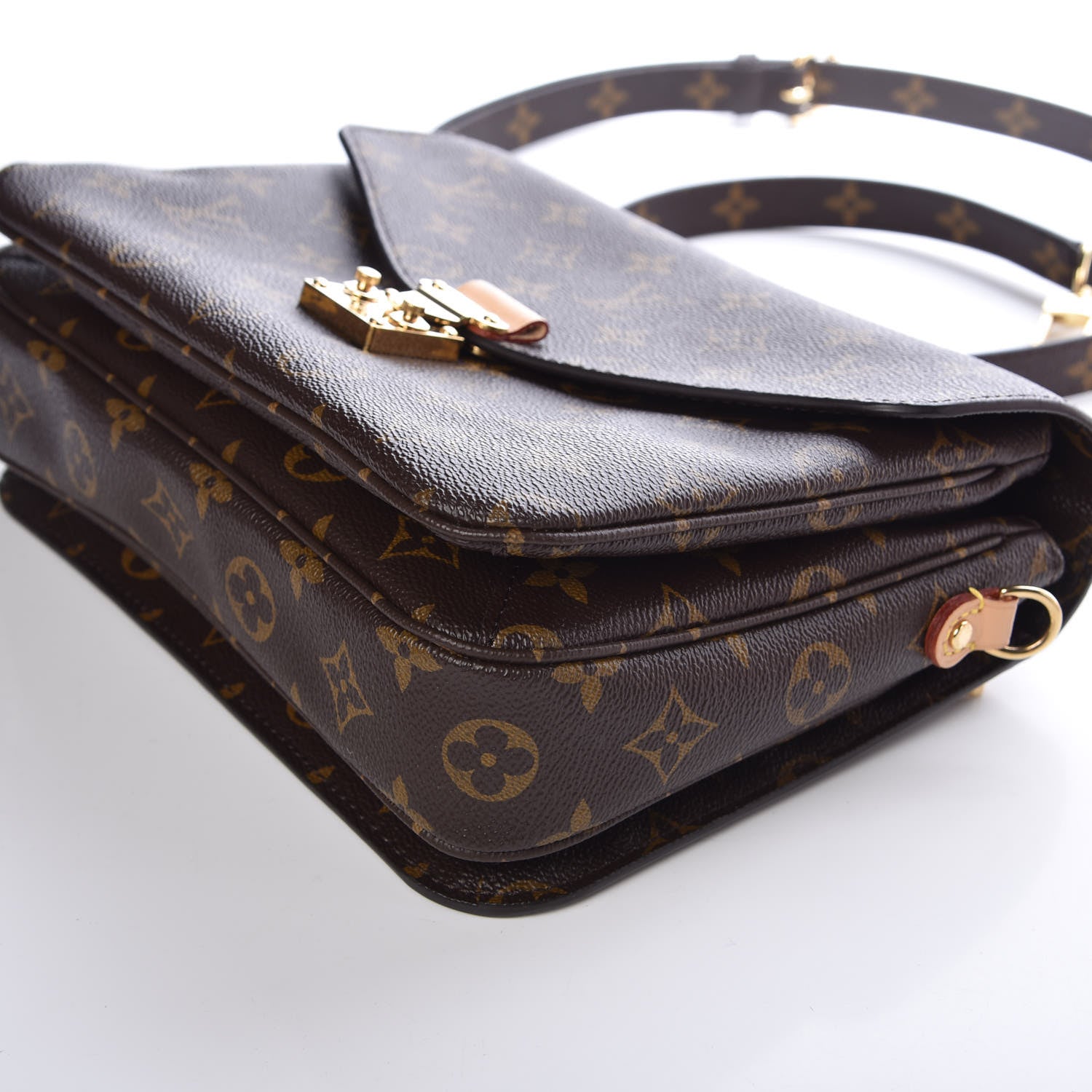 Louis Vuitton Monogram Pochette Metis 9 of 10