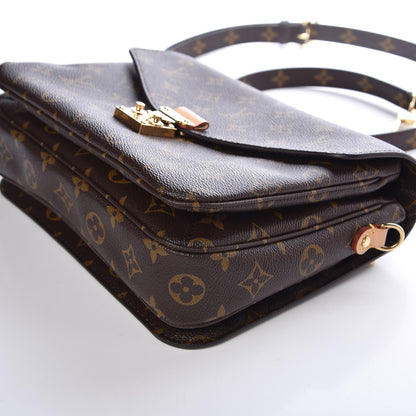 Louis Vuitton Monogram Pochette Metis 9 of 10