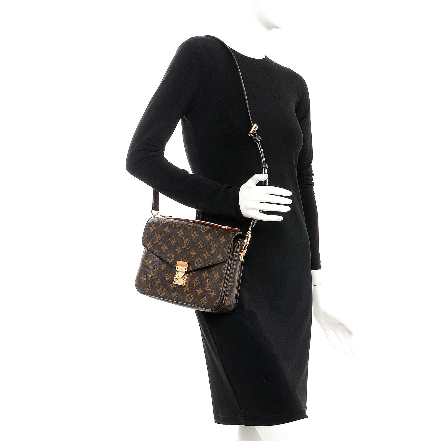 Louis Vuitton Monogram Pochette Metis 2 of 9
