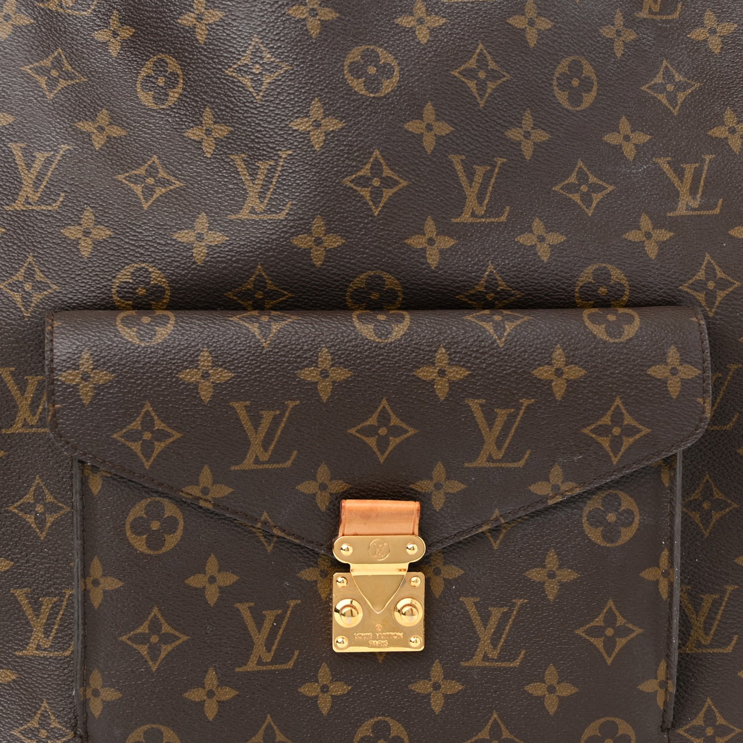 Monogram Metis