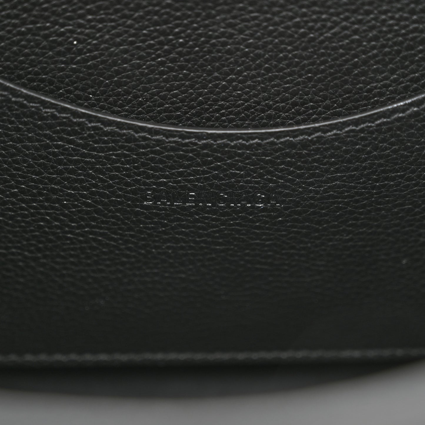 Grained Calfskin Neo Classic Gold Hardware S City Black