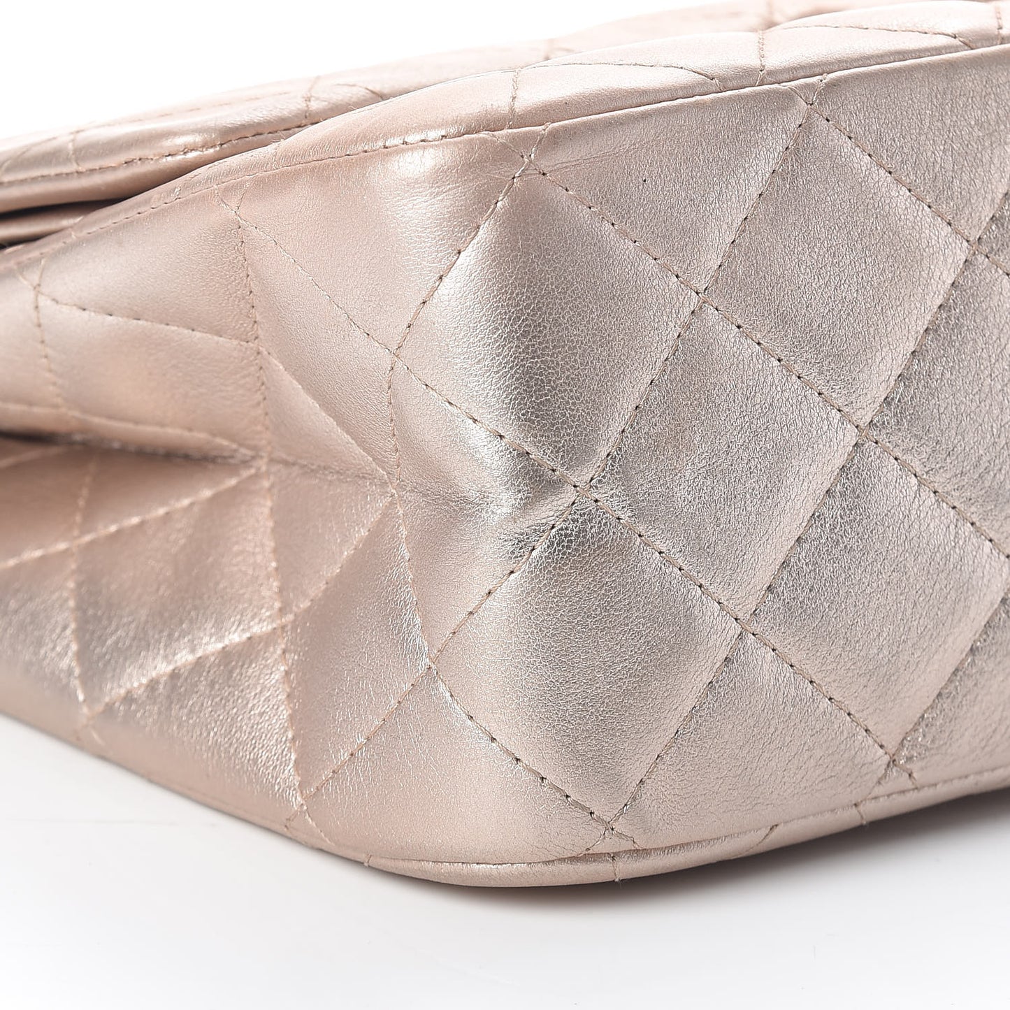 Metallic Calfskin Quilted 2.55 Reissue 227 Flap Gold