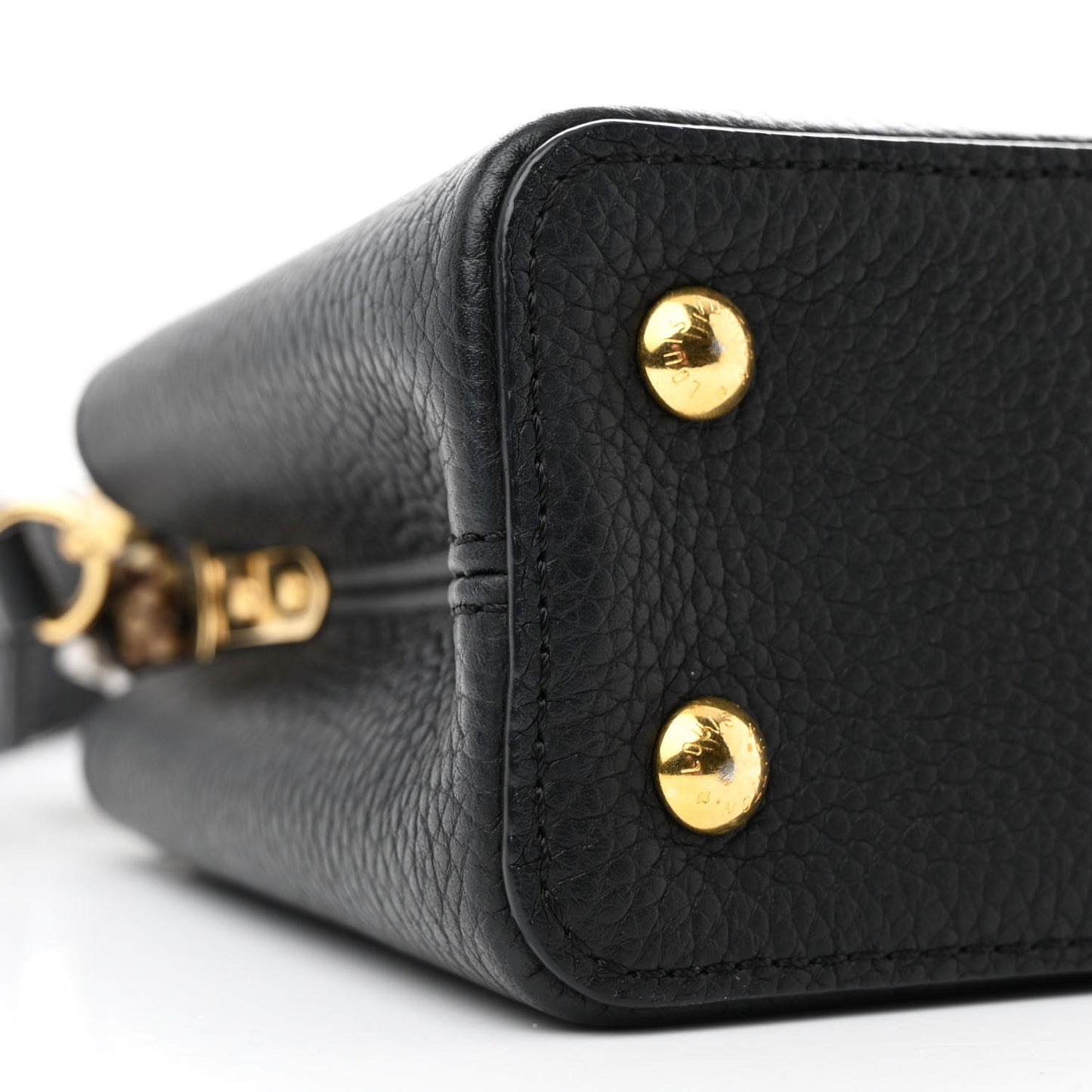 Taurillon Snakeskin Mini Capucines Black