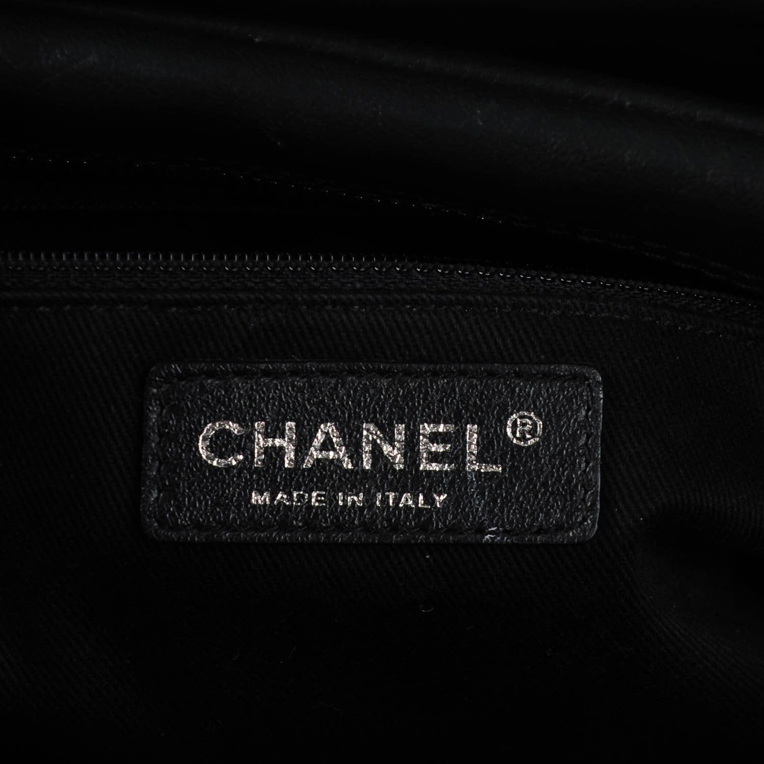 Chanel Calfskin Large Diamond Stitch Tote Black 6 of 7