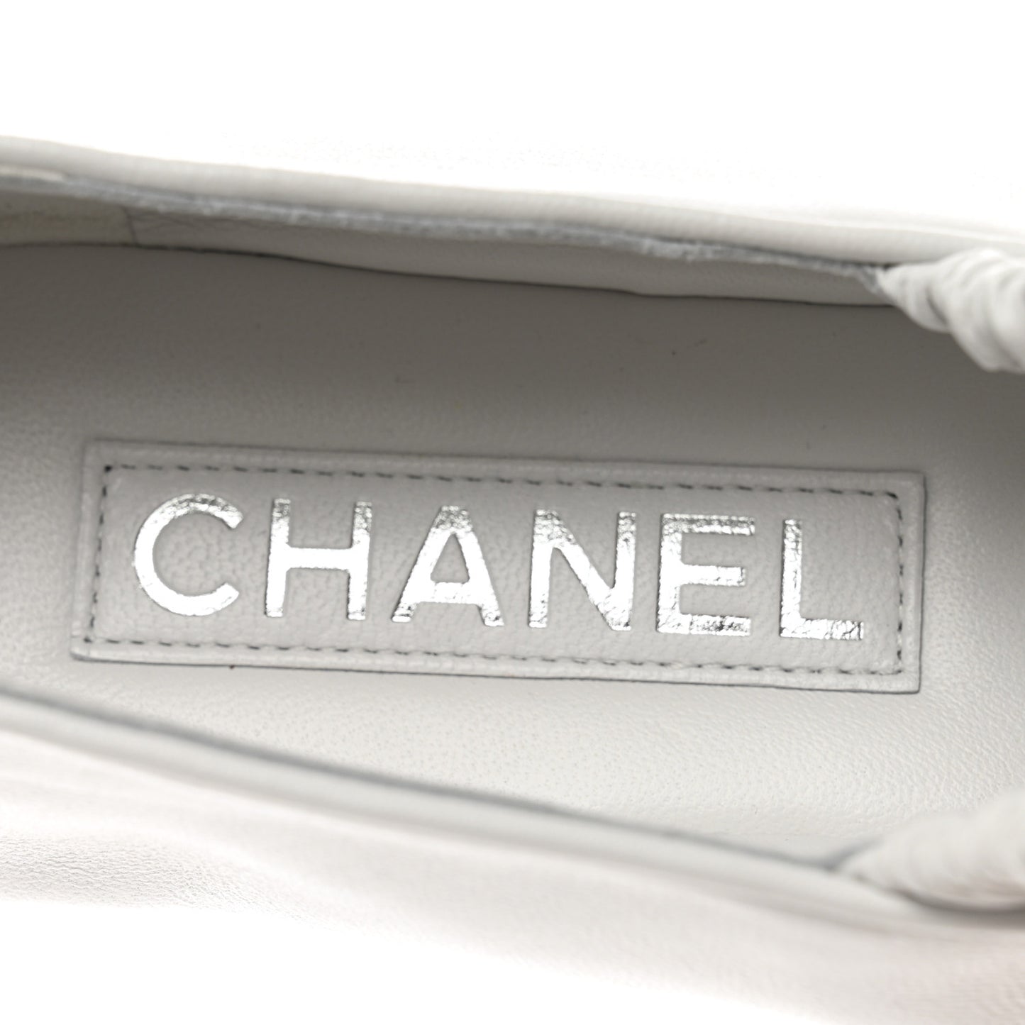 Lambskin Grosgrain Cap Toe CC Ballerina Flats With Leg Warmers 38.5 White