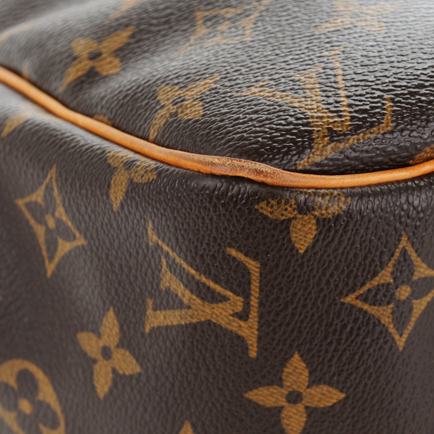 Louis Vuitton Monogram Batignolles Horizontal 8 of 15