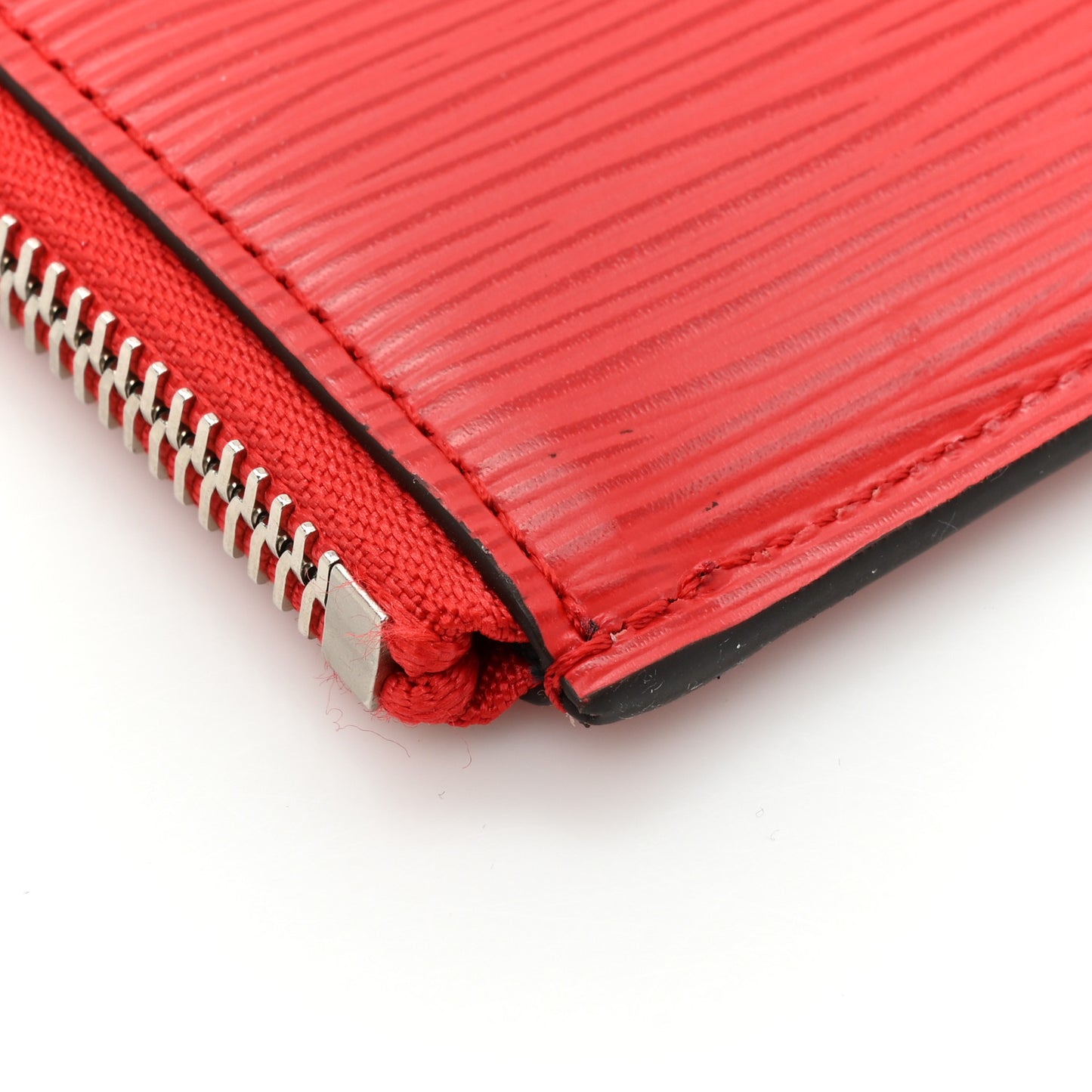 X Supreme Epi Pochette Jour GM Red