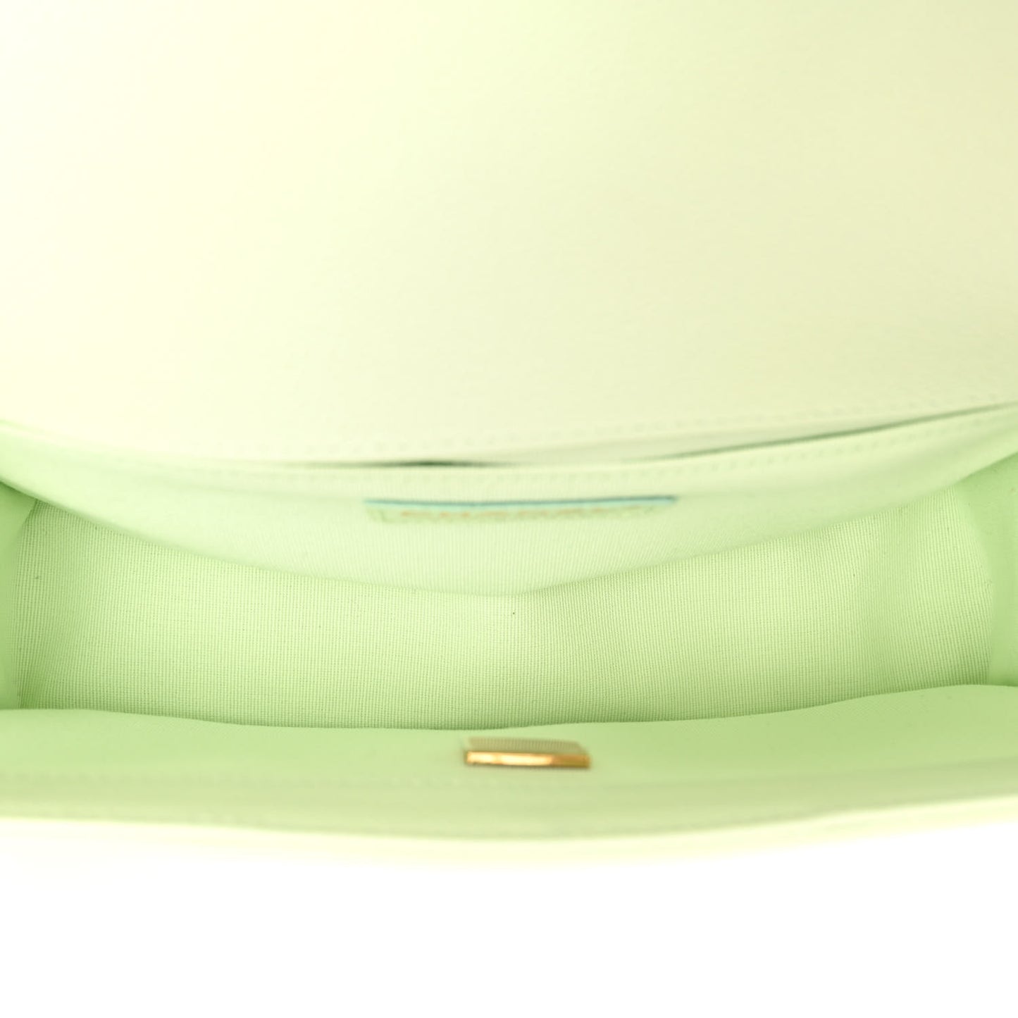 Caviar Chevron Quilted Medium Boy Flap Light Green