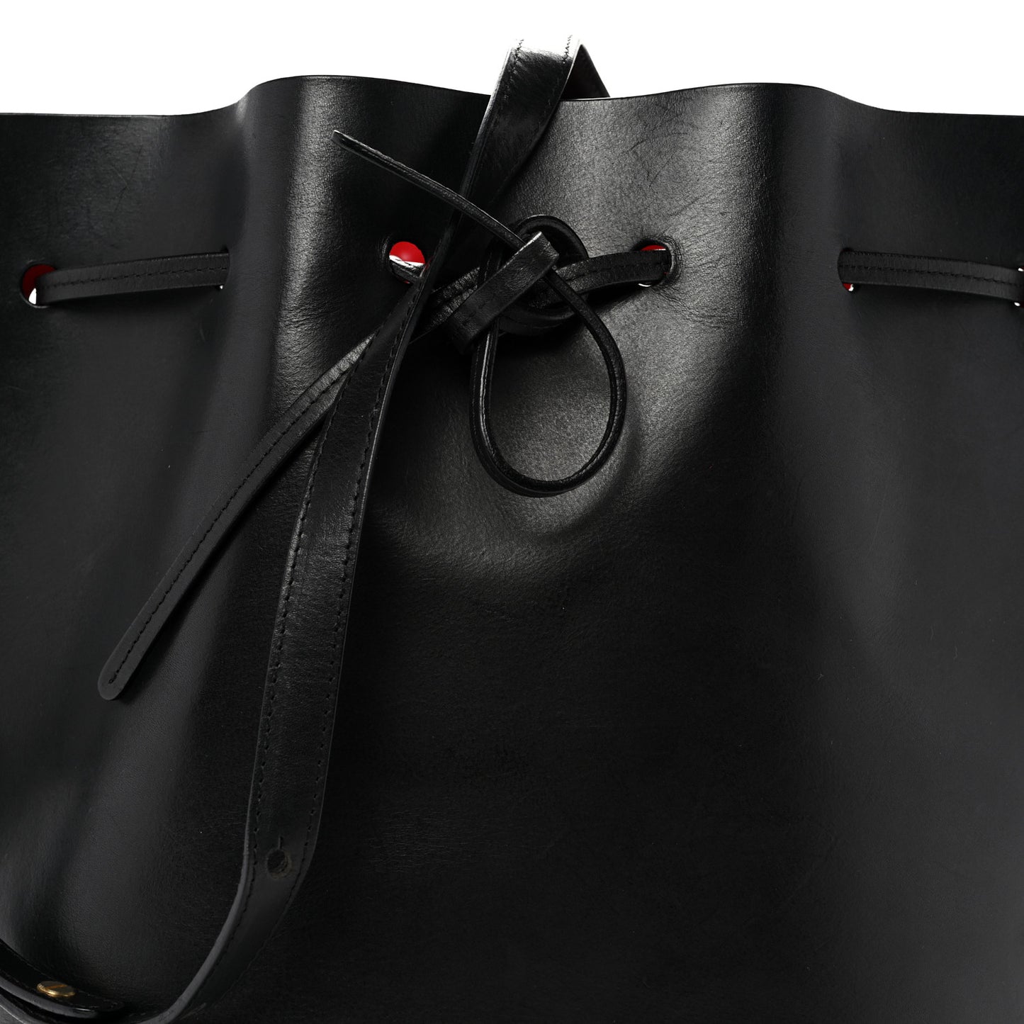 Vegetable Tanned Calfskin Bucket Bag Black Flamma