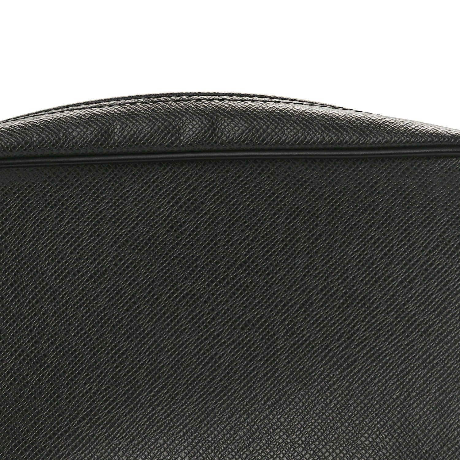 Louis Vuitton Taiga Kaluga Toiletry Pouch Ardoise 7 of 7