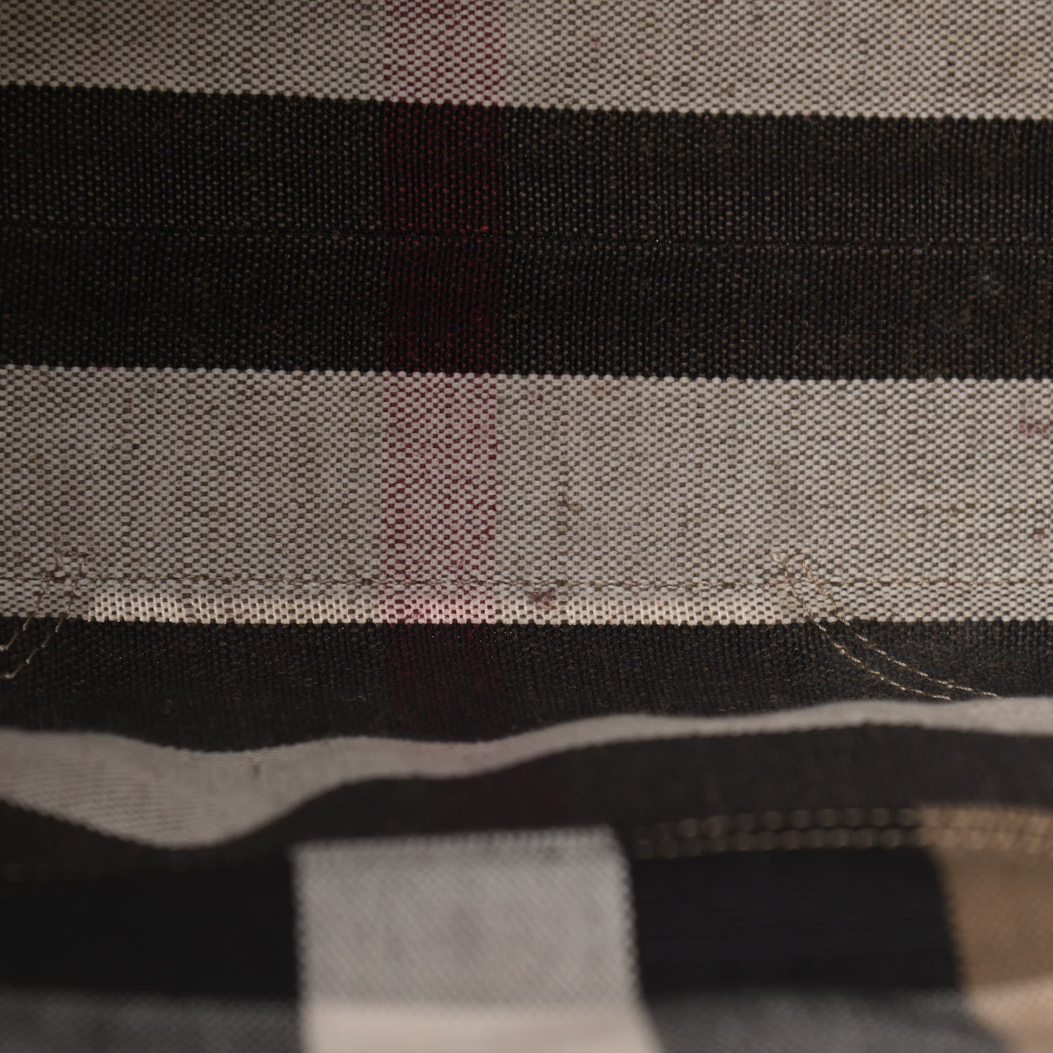 Burberry Canvas Mega Check Medium Maidstone Cadmium Red 8 of 15