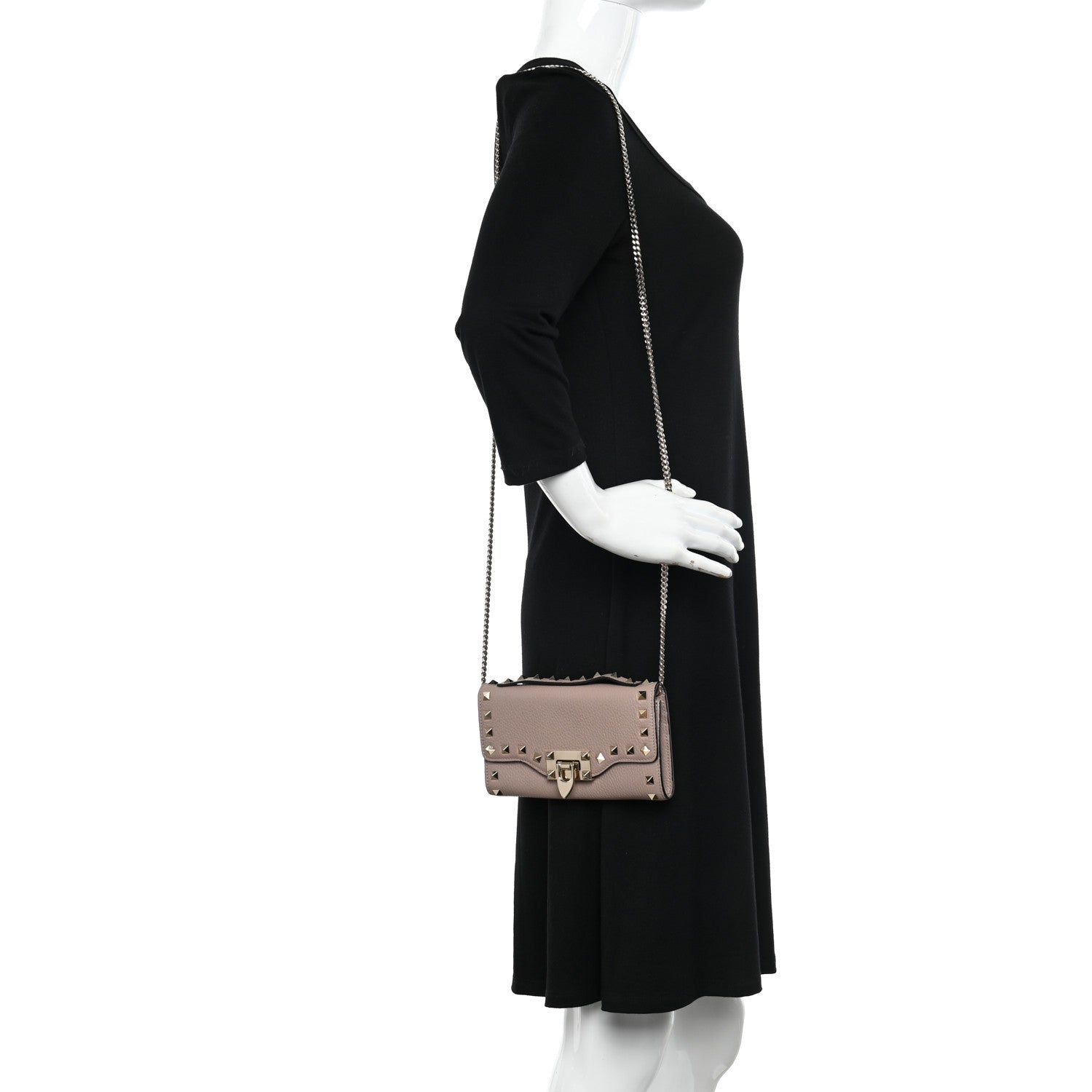 Valentino Garavani Pebbled Calfskin Rockstud Flip Lock Wallet On Chain Poudre 2 of 10