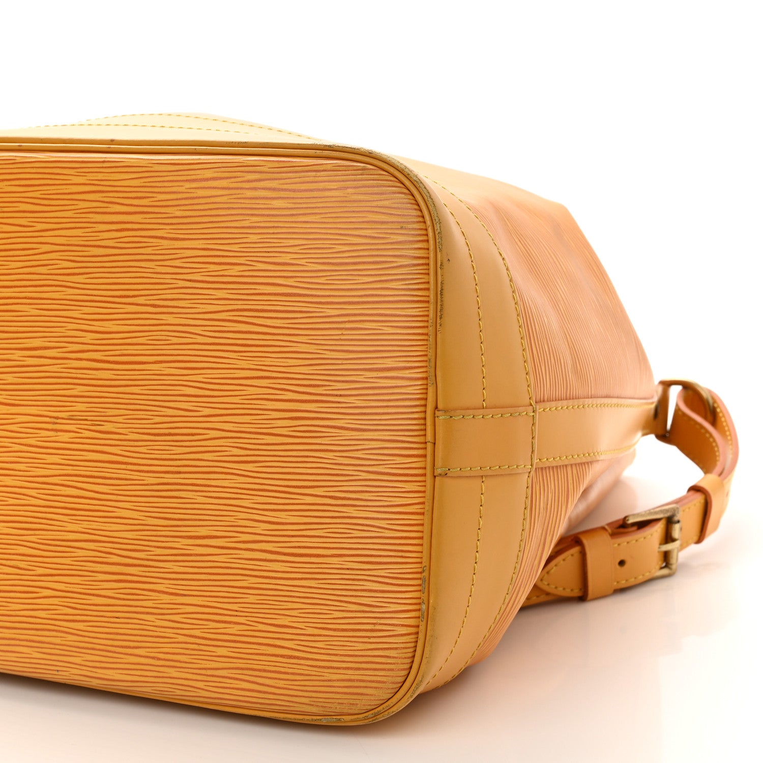 Louis Vuitton Epi Noe Tassil 8 of 13