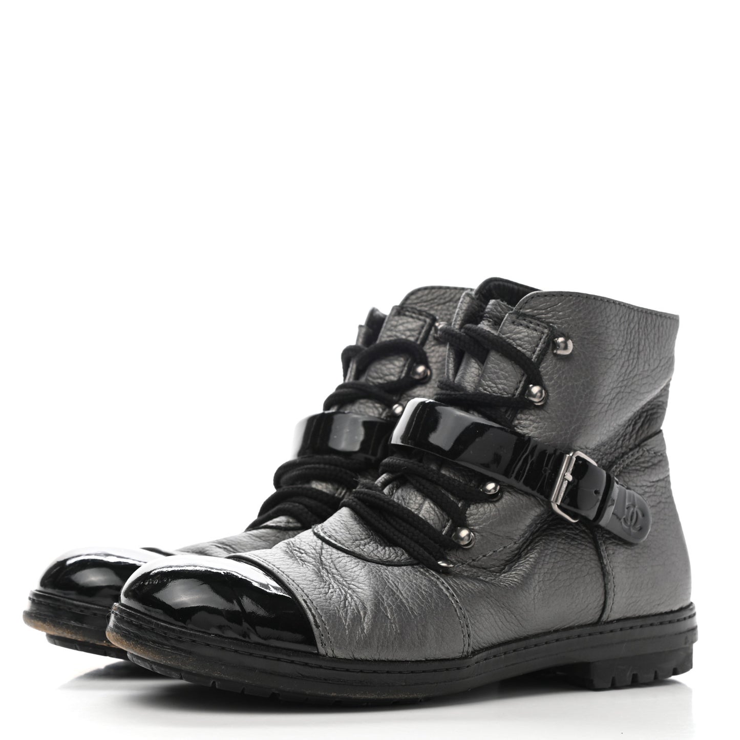 Metallic Grained Calfskin Patent Cap Toe Combat Short Boots 37.5 Dark Silver