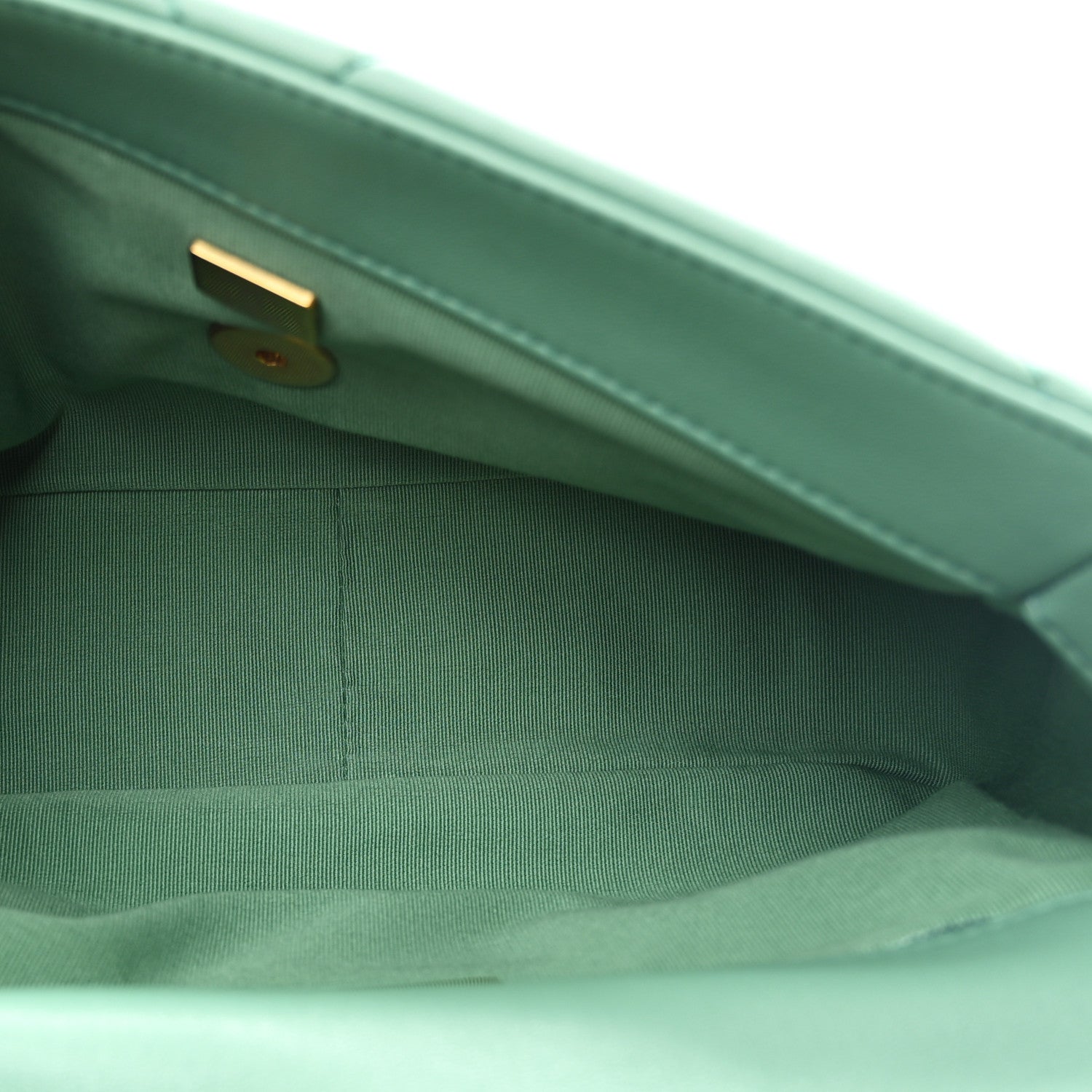 Chanel Lambskin Quilted Medium Chanel 19 Flap Green 5 of 10