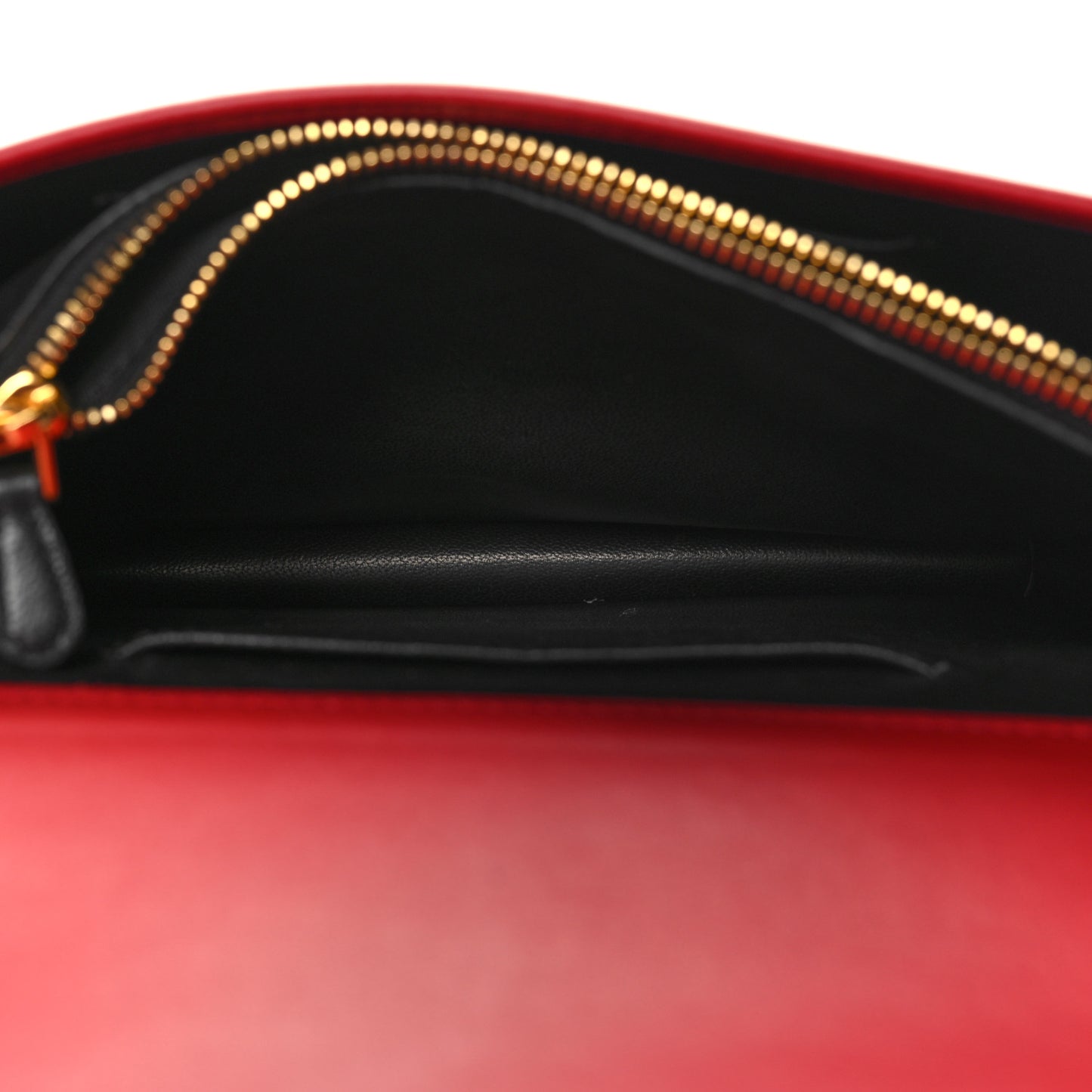 Saffiano City Calfskin Chain Wallet Red