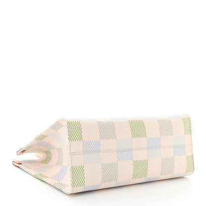 Louis Vuitton Damier Giant Onthego MM Pistachio 4 of 9
