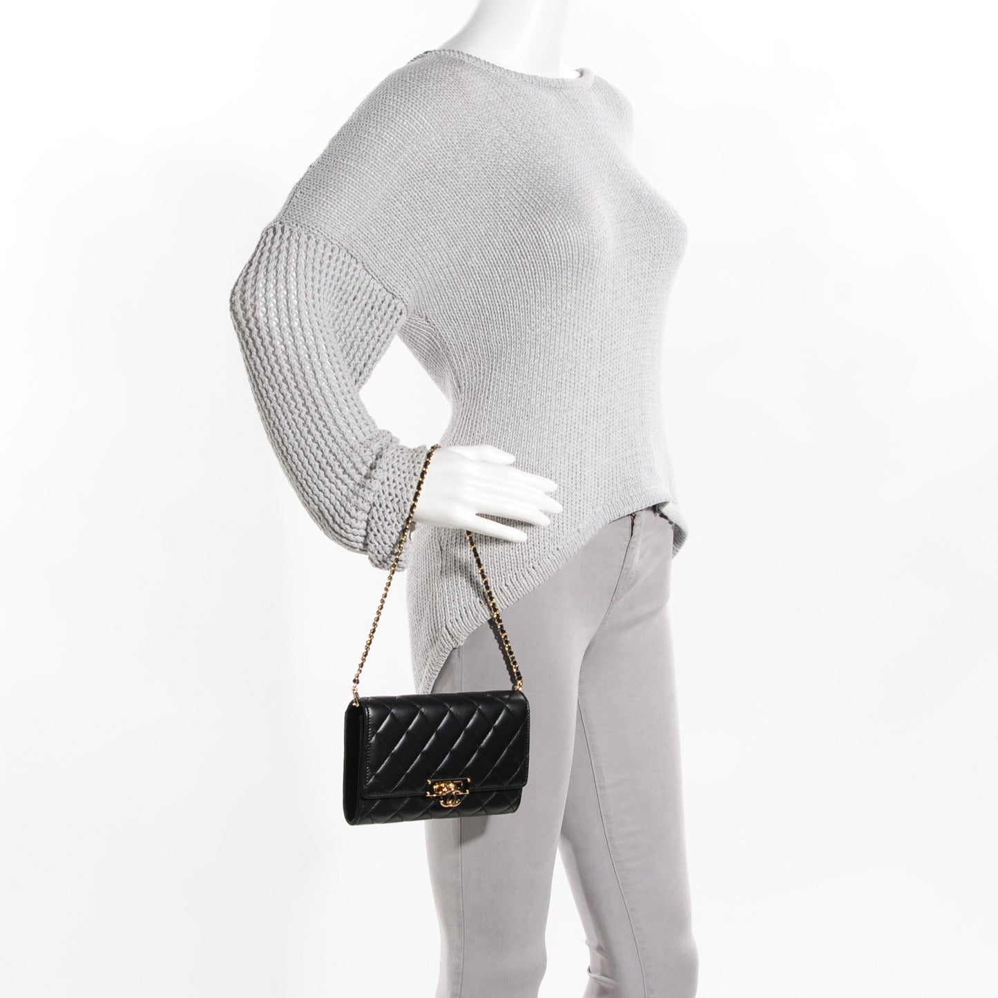 Lambskin Quilted Golden Class Clutch with Chain Black