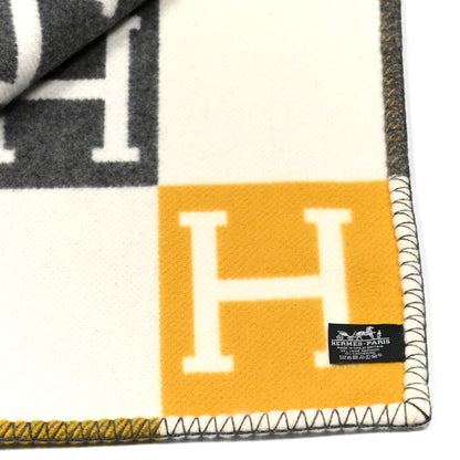 Hermes Wool Cashmere Avalon III Blanket Gris Soleil 3 of 3