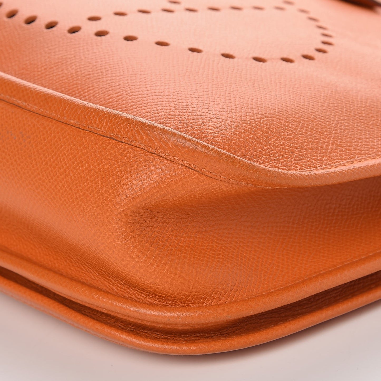 Epsom Evelyne III PM Orange