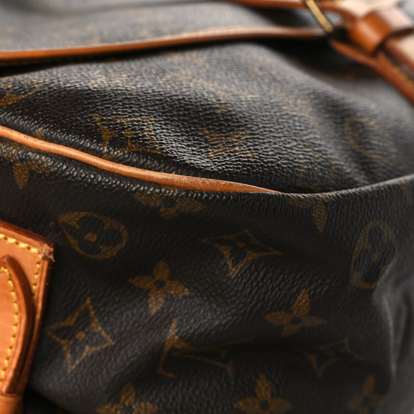 Monogram Saumur 35