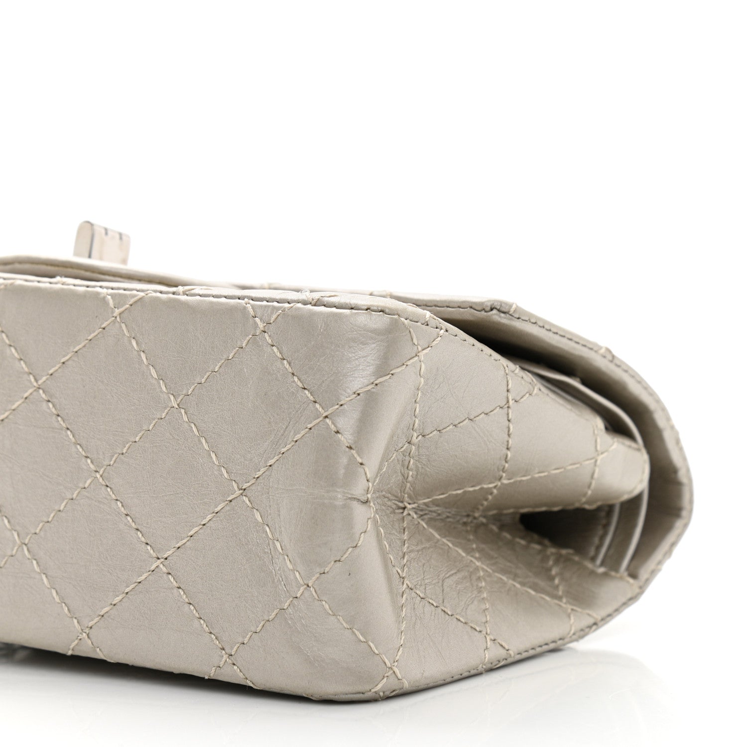 Chanel Metallic Calfskin Quilted 2.55 Reissue 224 Flap Silver 10 of 10