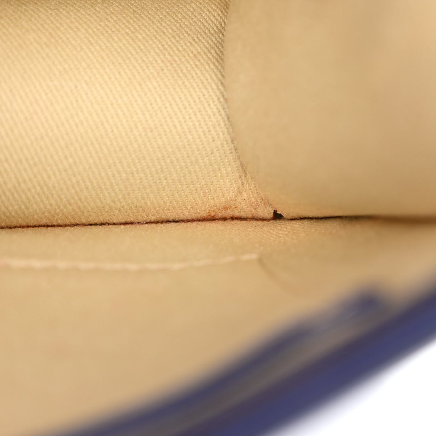 Vitello Small Glam Lock Rockstud Flap Blue China