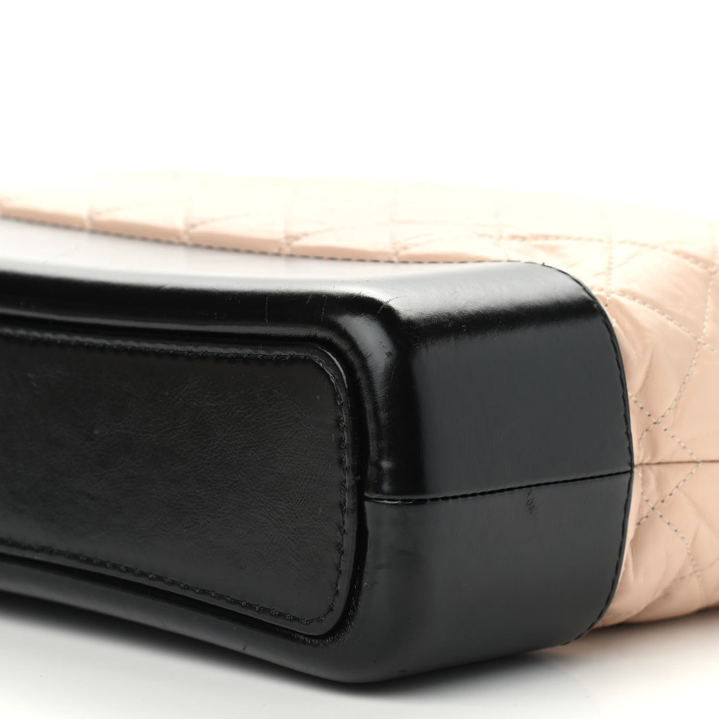 Aged Calfskin Quilted Large Gabrielle Hobo Beige Black