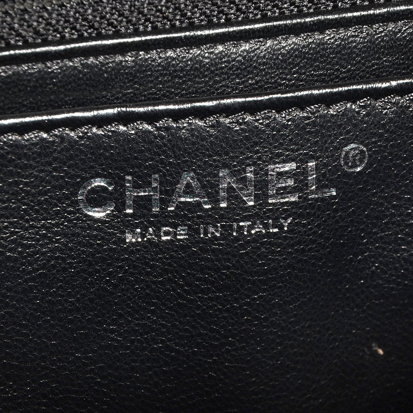 Caviar Maxi Single Flap Black