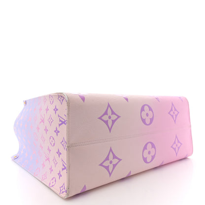 Louis Vuitton Monogram Giant Spring In The City Onthego GM Sunrise Pastel 4 of 13