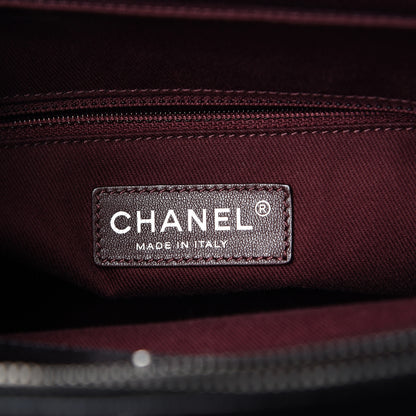 Chanel Crumpled Grained Calfskin Quilted CC Crave Tote Black 5 of 12