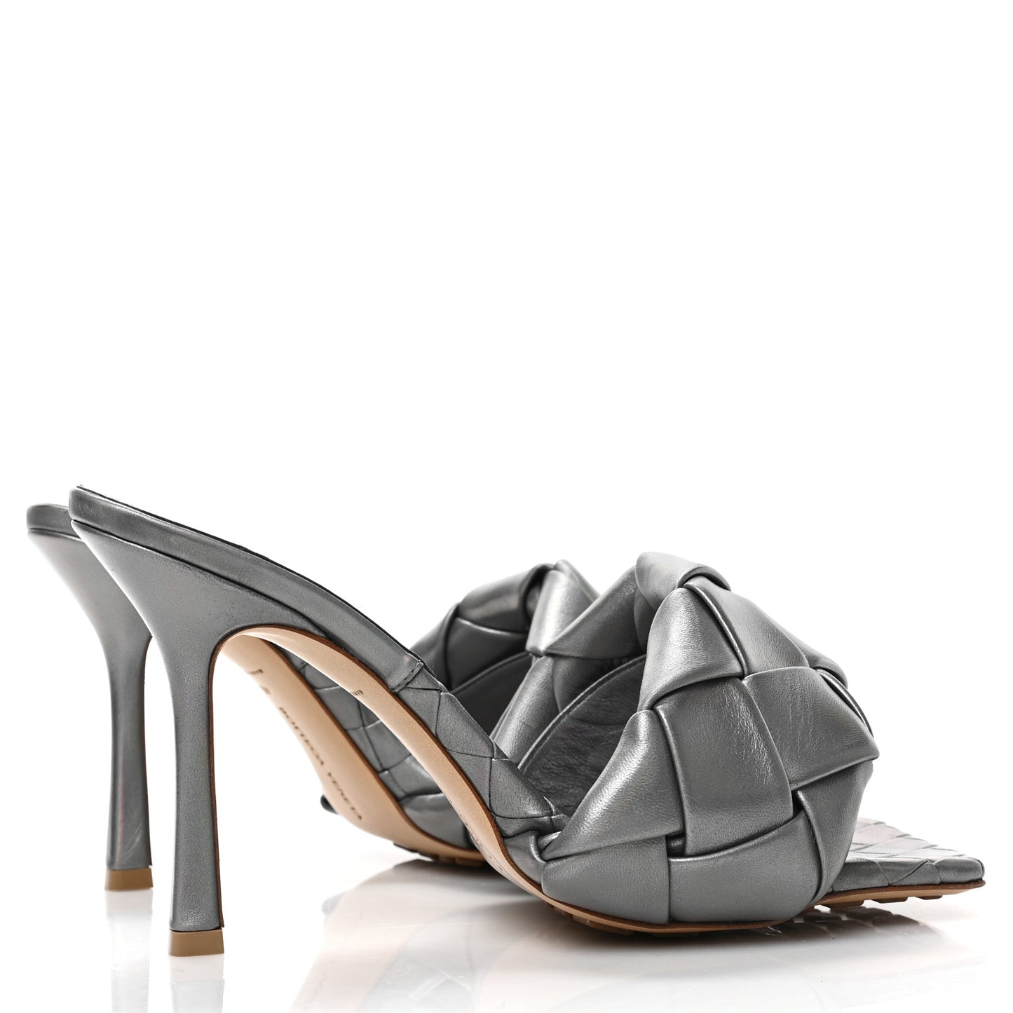 Laser Nappa Maxi Intrecciato Lido 90mm Mule Sandals 40 Oyster