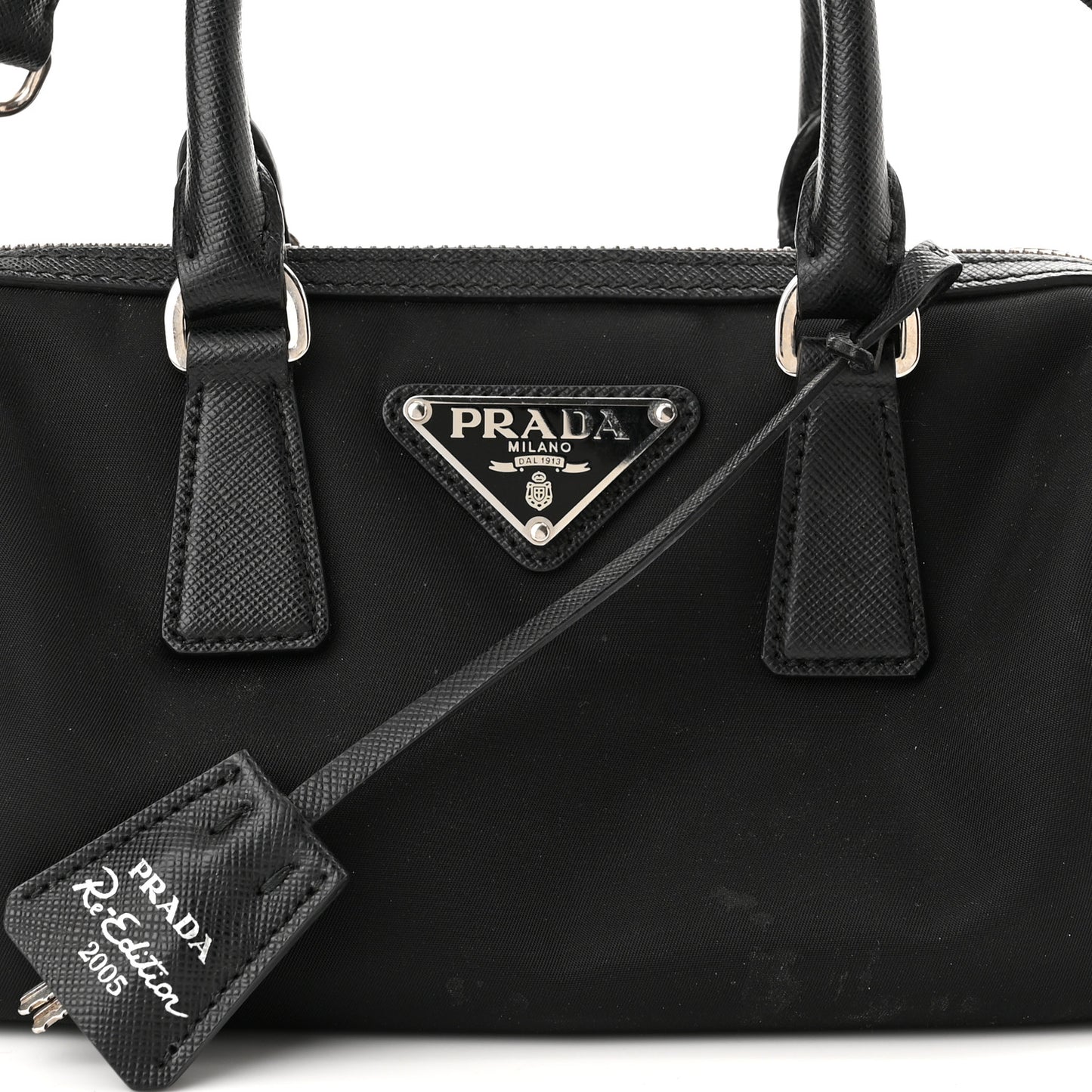 Nylon Saffiano Re-Edition 2005 Top Handle Crossbody Bag Black