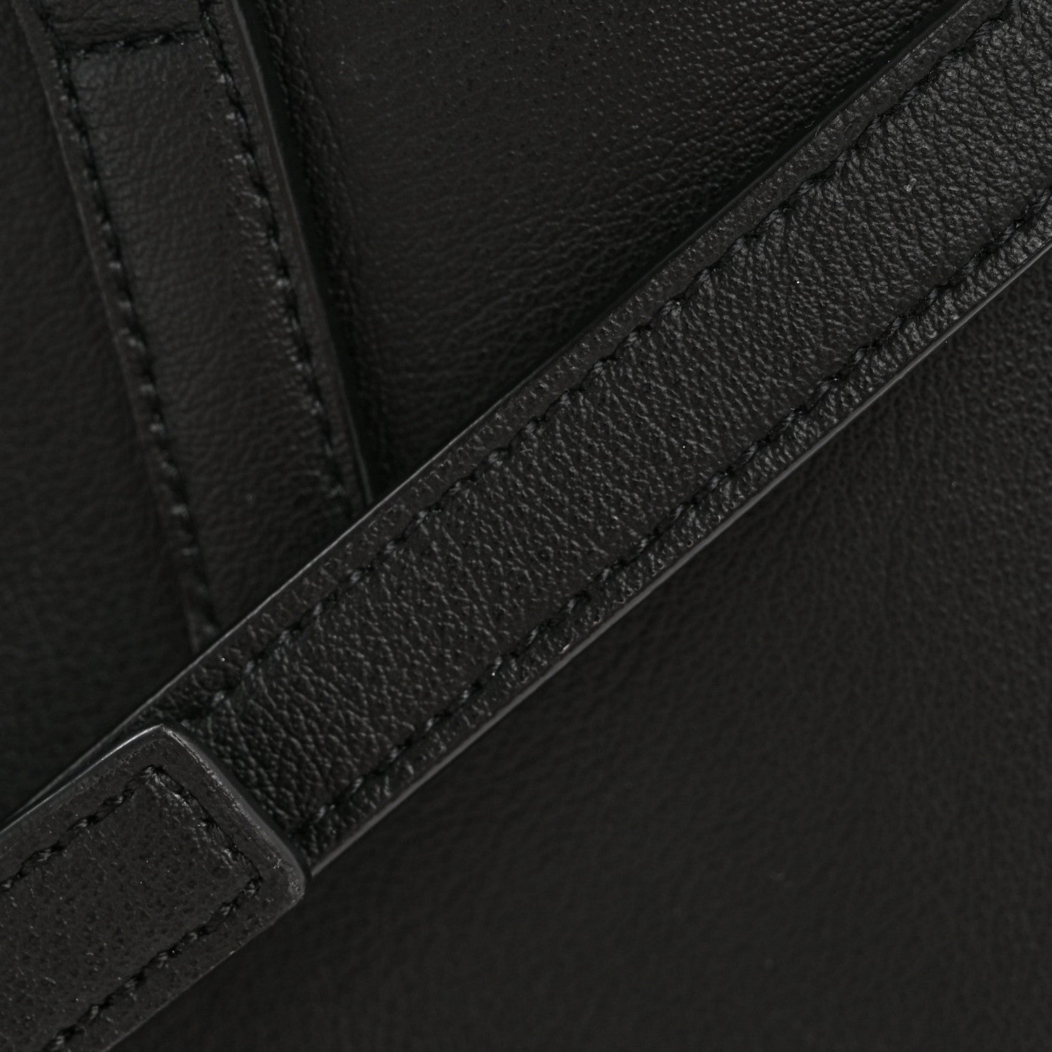 Saint Laurent Calfskin Toy Shopping Tote Black 11 of 12