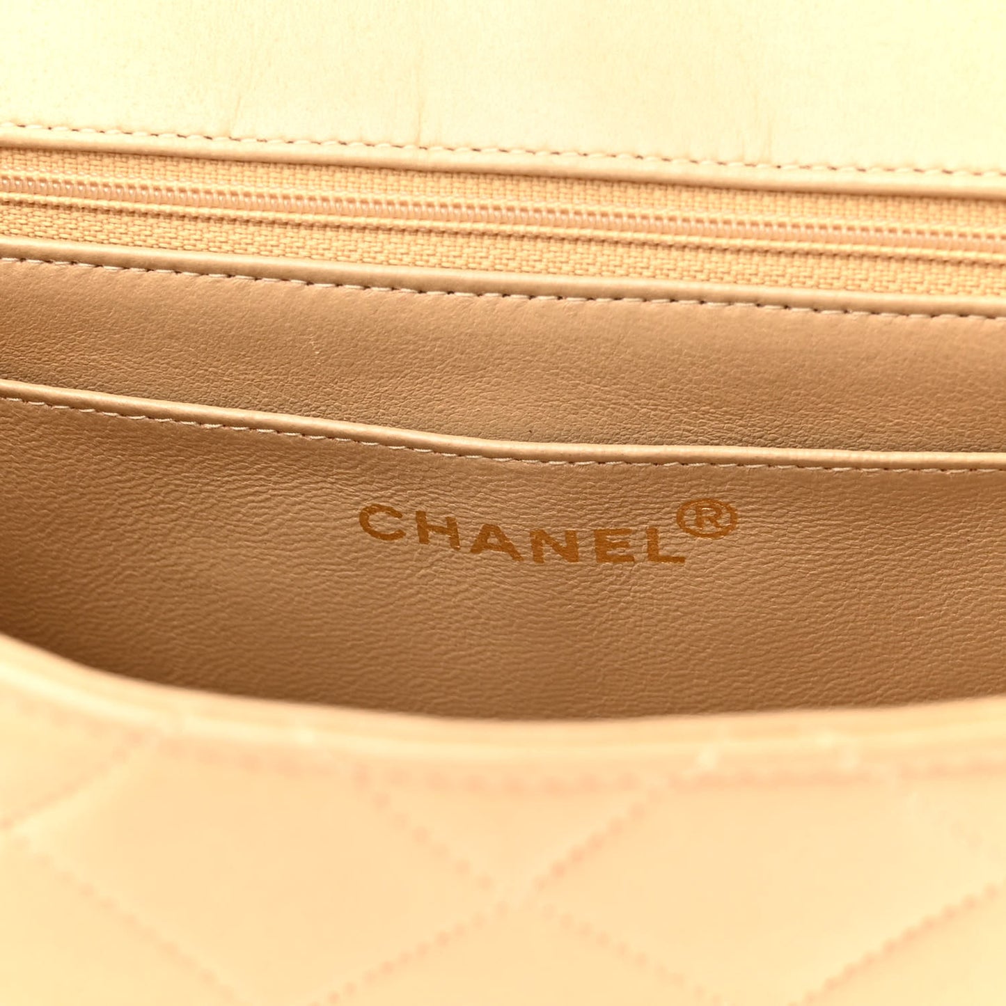 Lambskin Quilted Medium Single Flap Beige
