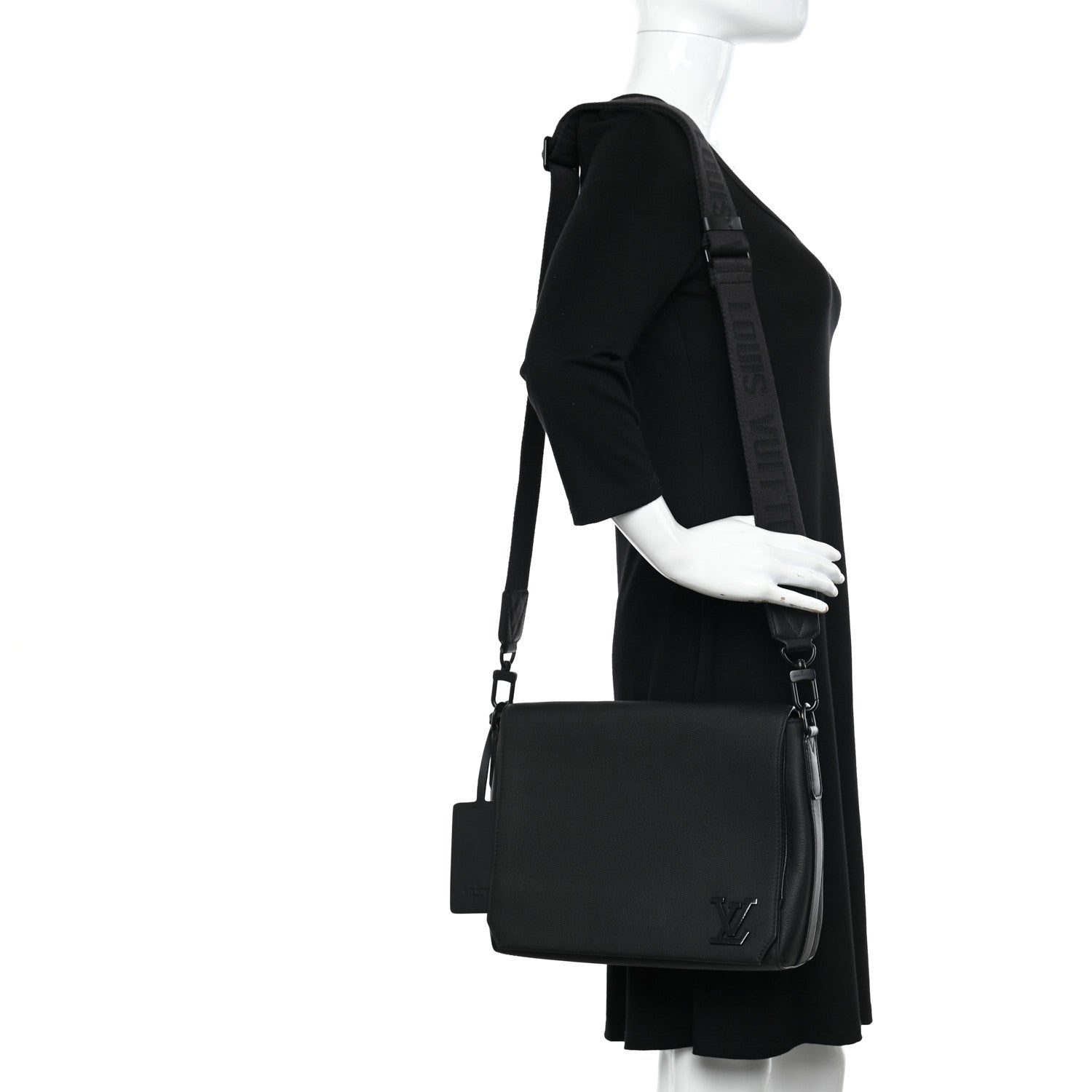 Louis Vuitton Calfskin Aerogram Messenger Black 2 of 11