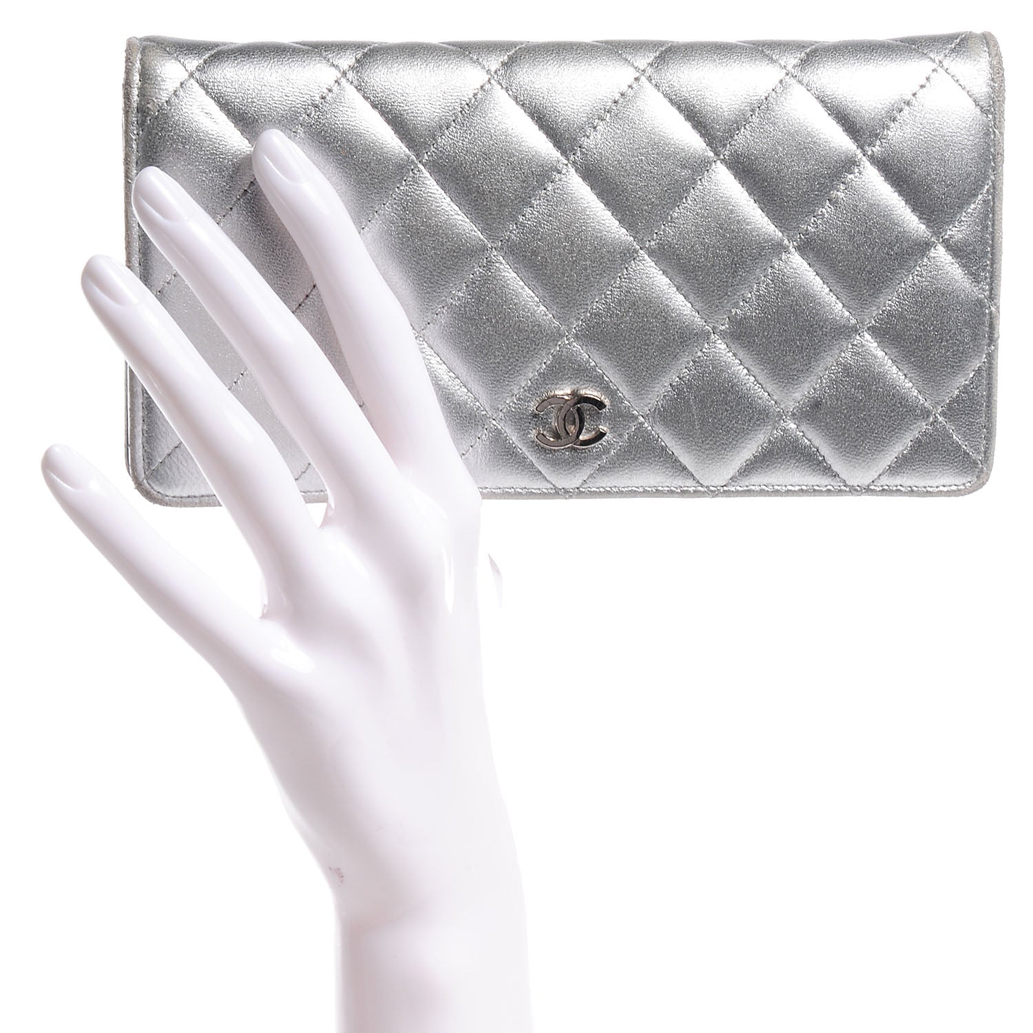 Chanel Lambskin Yen Wallet Silver 2 of 7