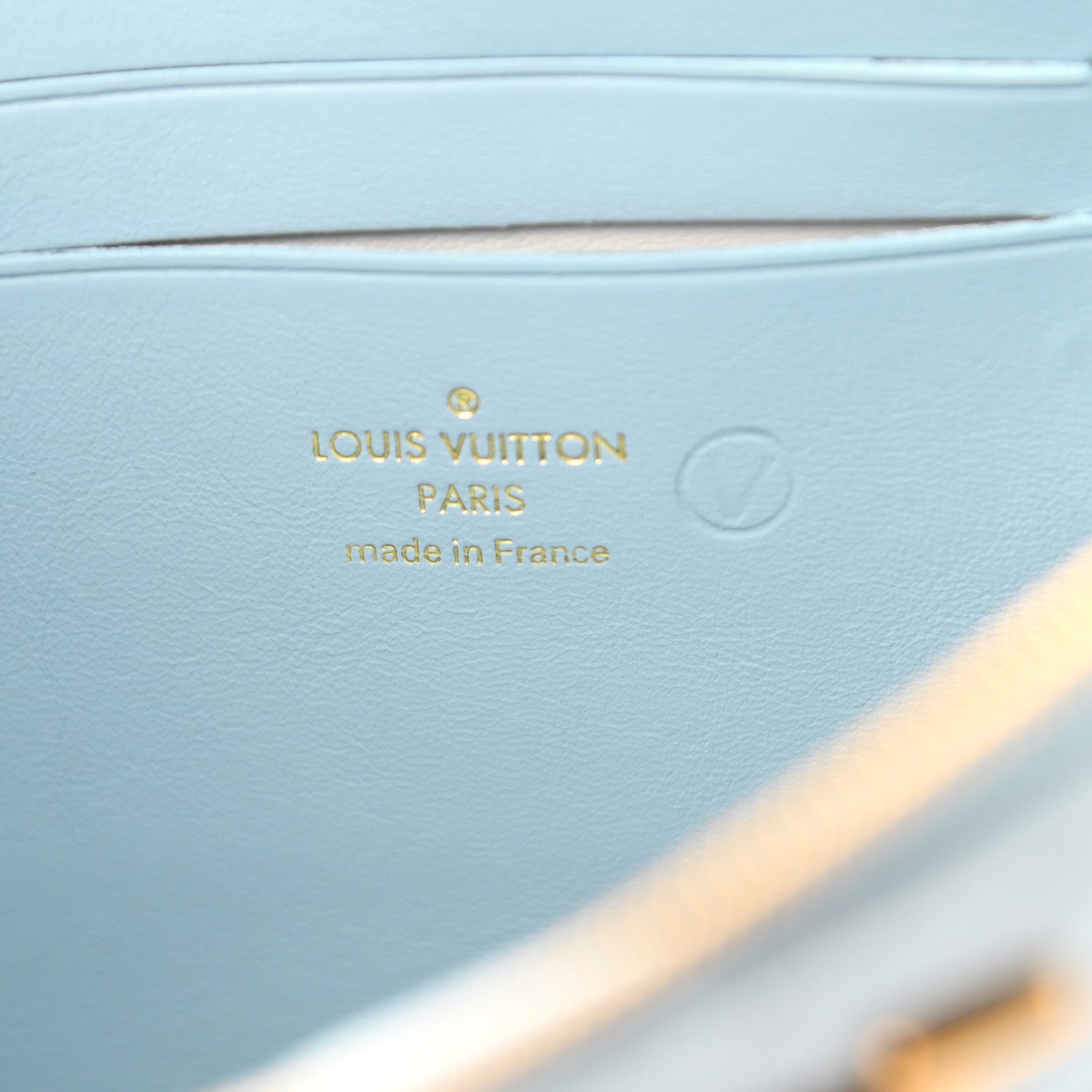 Louis Vuitton Calfskin New Wave Zipped Pochette Porcelain Blue 6 of 7