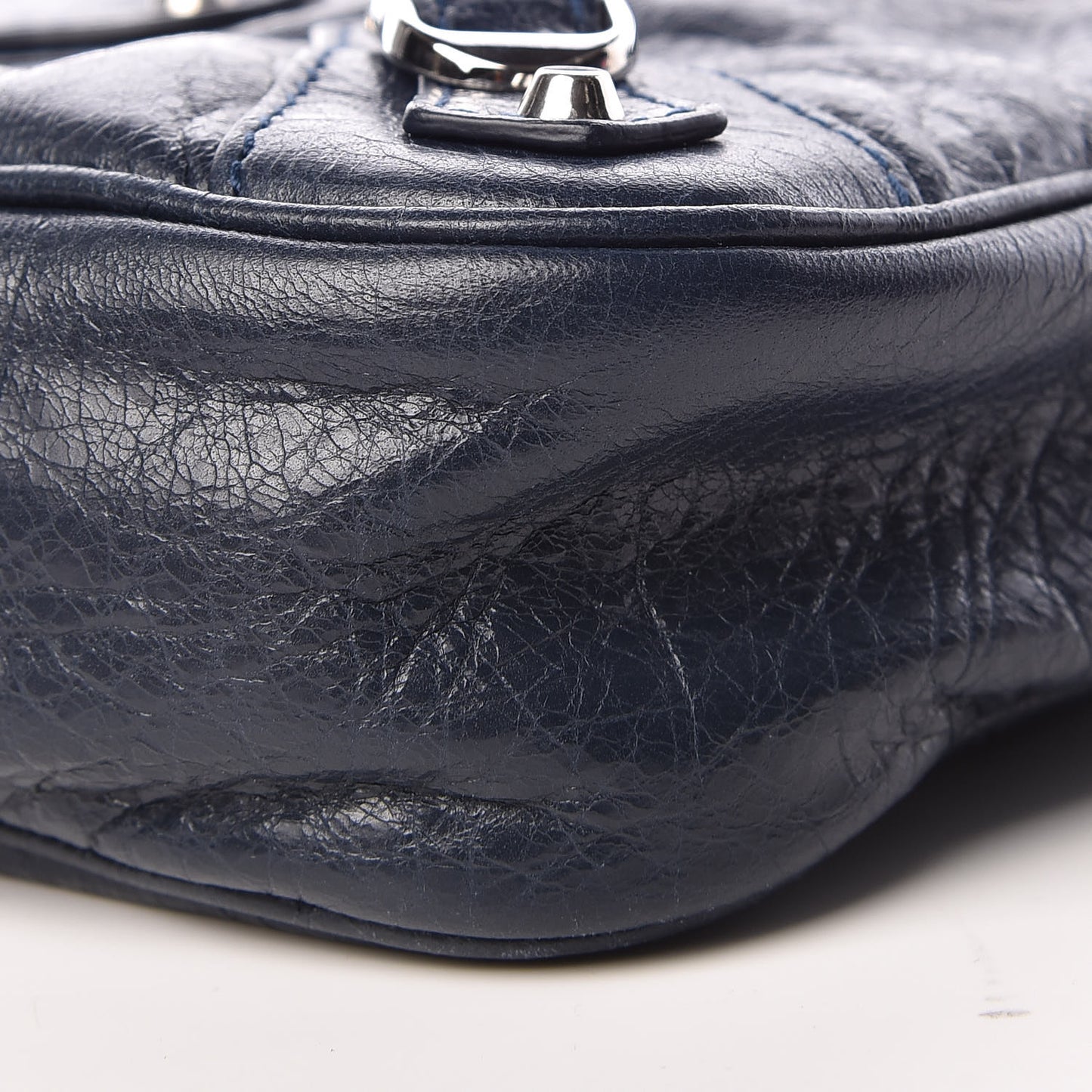 Agneau Classic Silver Hardware Hip Bleu Obscur