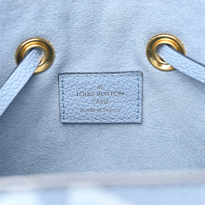 Louis Vuitton Empreinte Monogram Giant By The Pool Neonoe BB Summer Blue 6 of 9