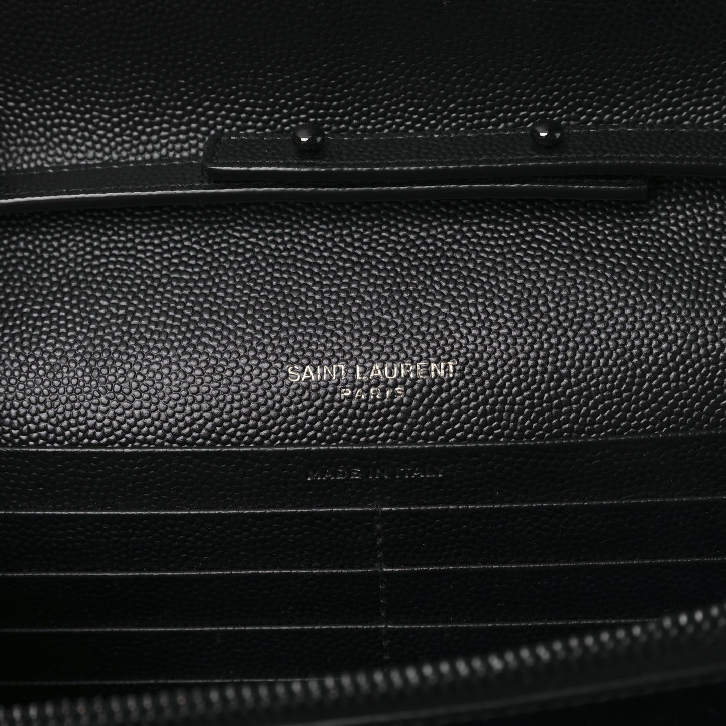 Grain De Poudre Matelasse Chevron Monogram Monochrome Chain Wallet Black