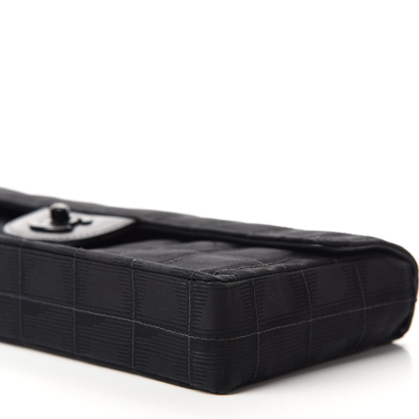 Nylon Travel East West Flap Black