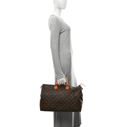 Louis Vuitton Monogram Speedy 40 2 of 10