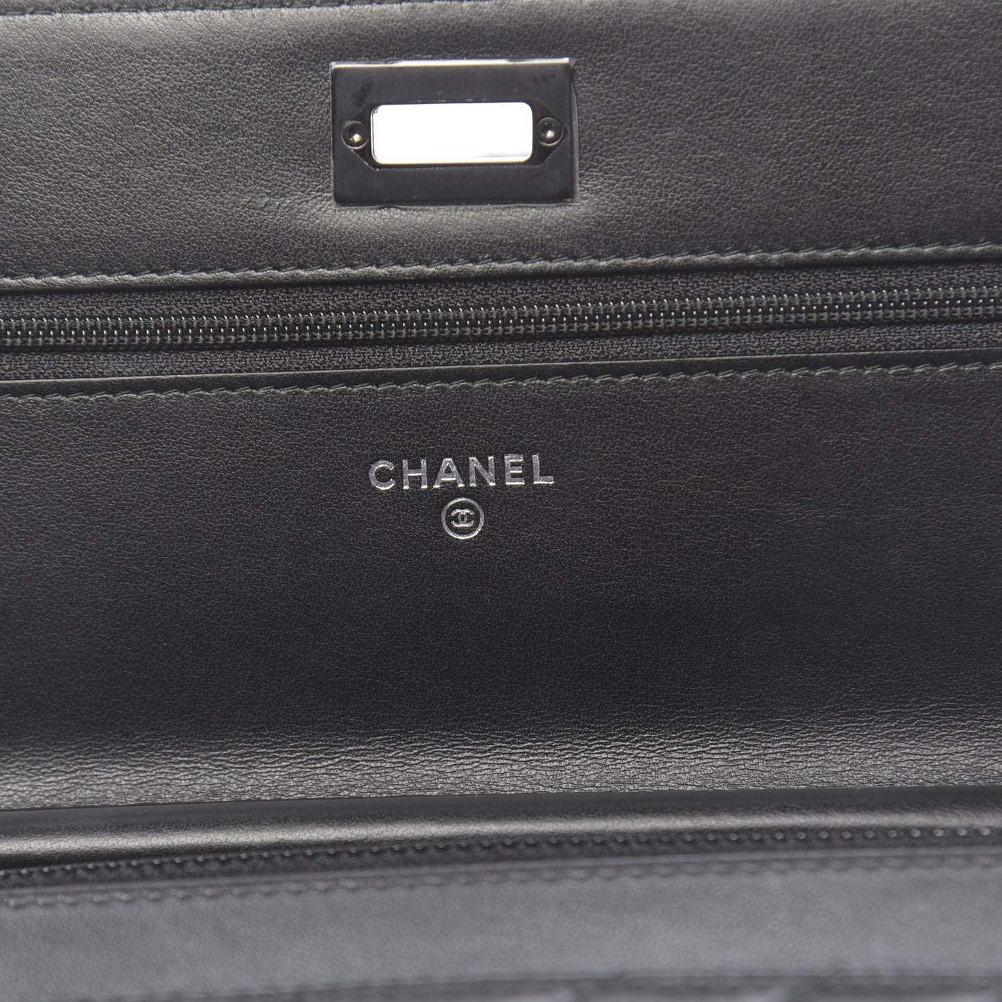 Aged Calfskin Chevron Quilted Reissue Wallet On Chain WOC So Black