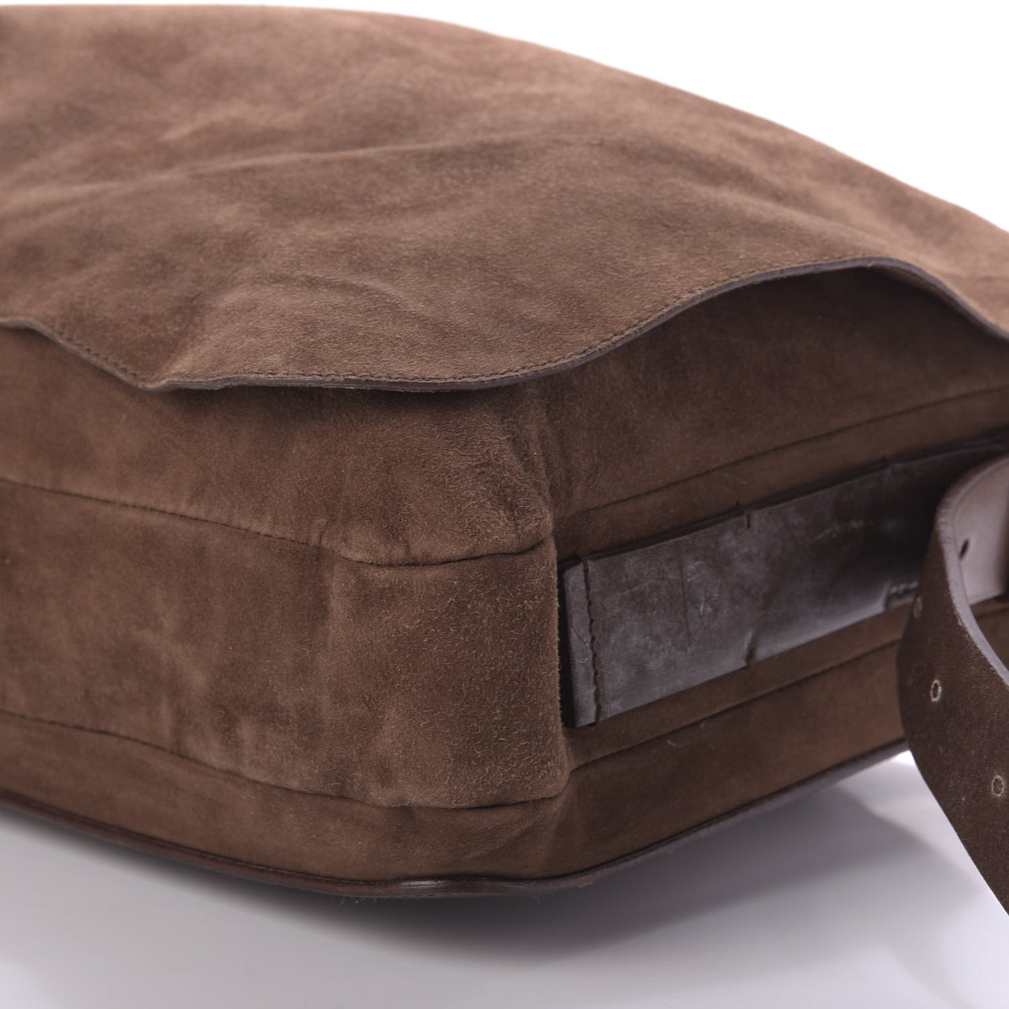 Baby Daim Suede Messenger Bag Brown