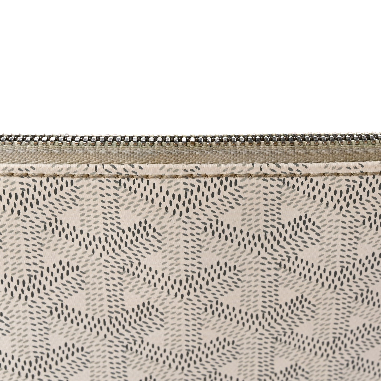 Goyardine Senat Pochette MM White
