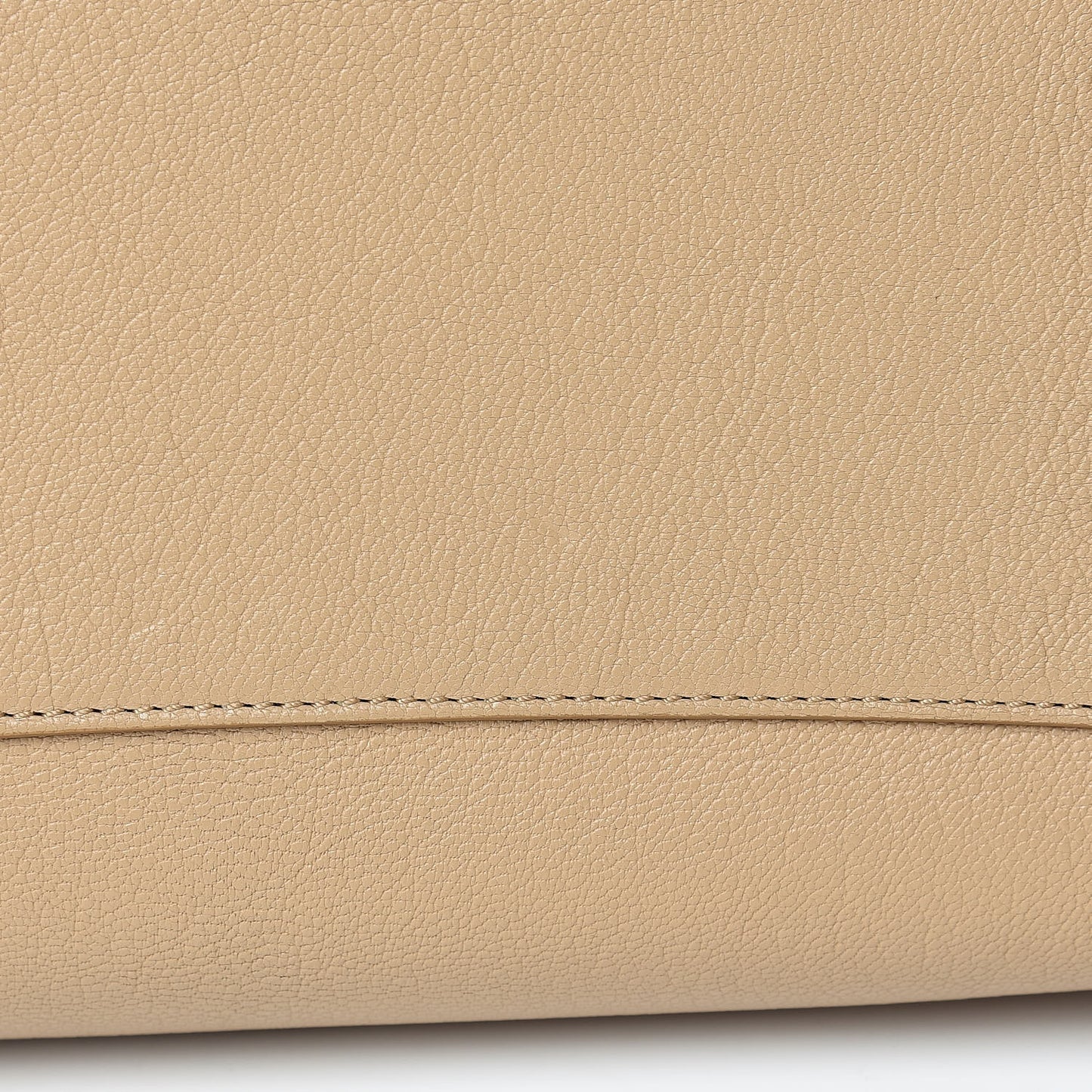 Sugar Goatskin Medium Antigona Light Beige