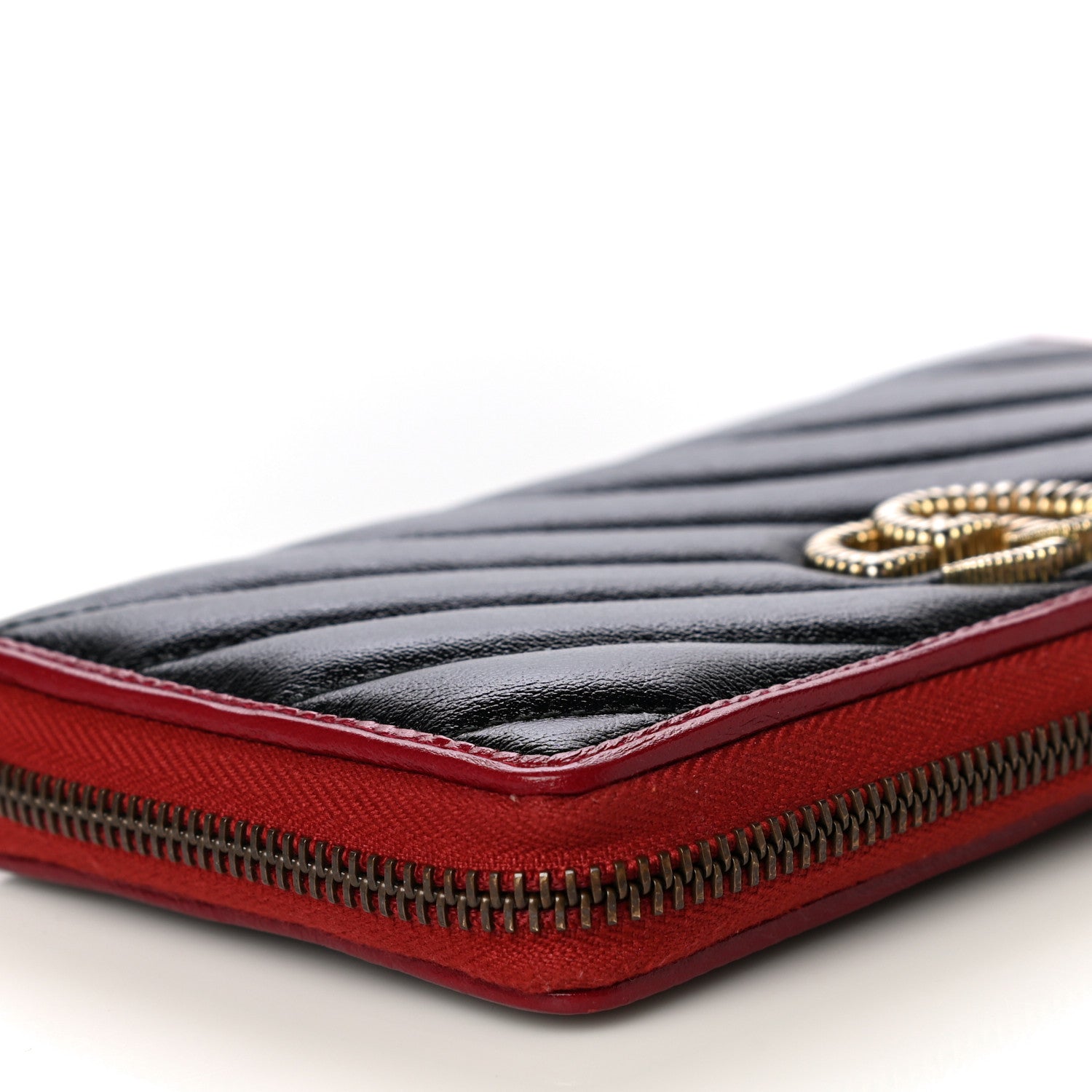 Gucci Vintage Effect Calfskin Matelasse Diagonal Torchon GG Marmont Zip Around Wallet Black Romantic Cherry 11 of 12